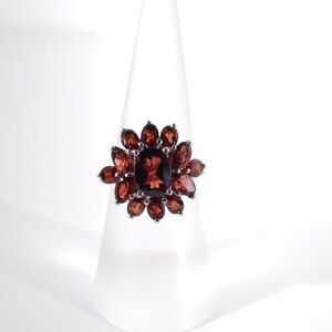 Mozambique Garnet Cocktail Ring 4.8 Carats tw Size 6
